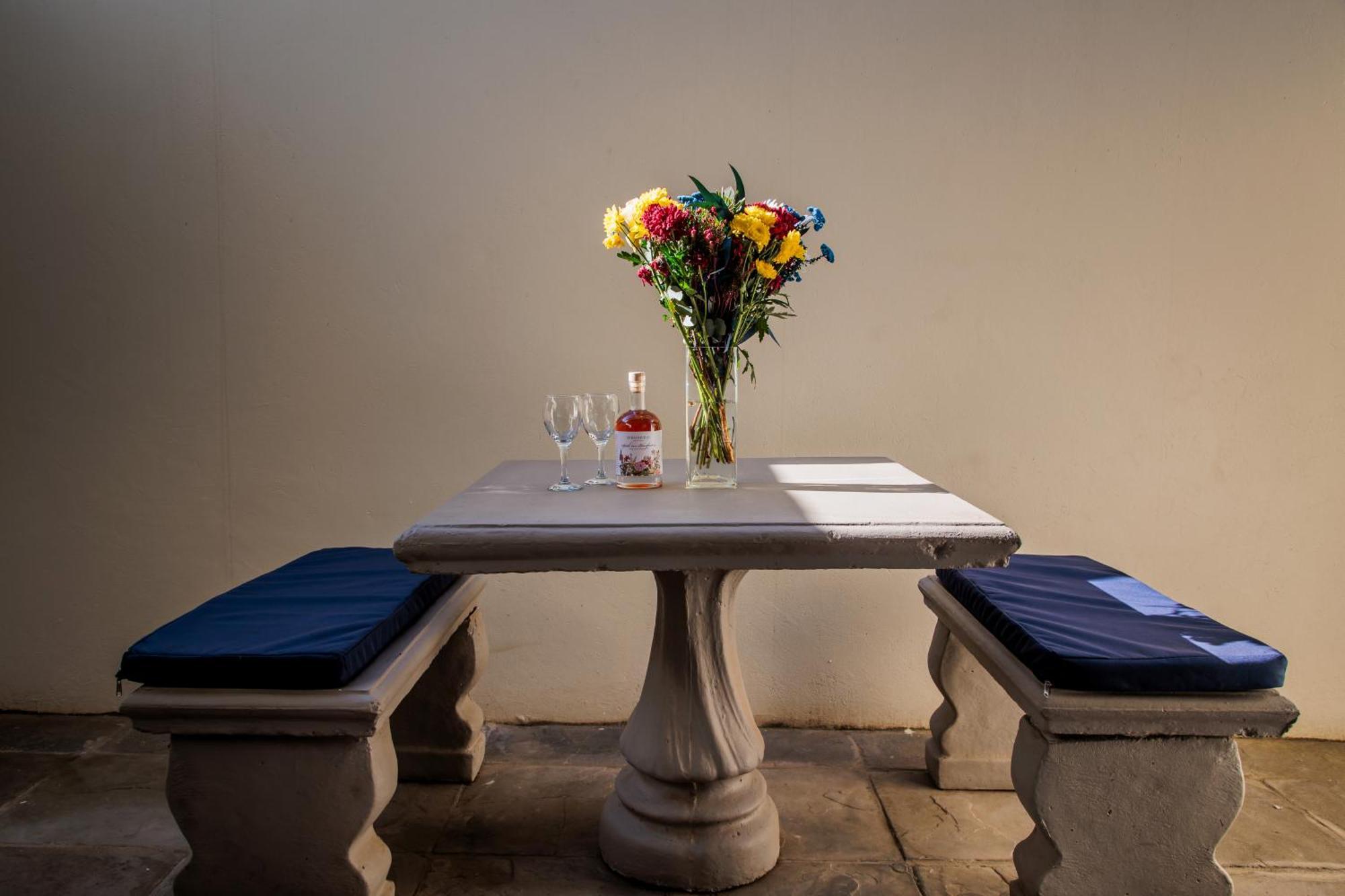 Villa Swellendam Self Catering Zimmer foto
