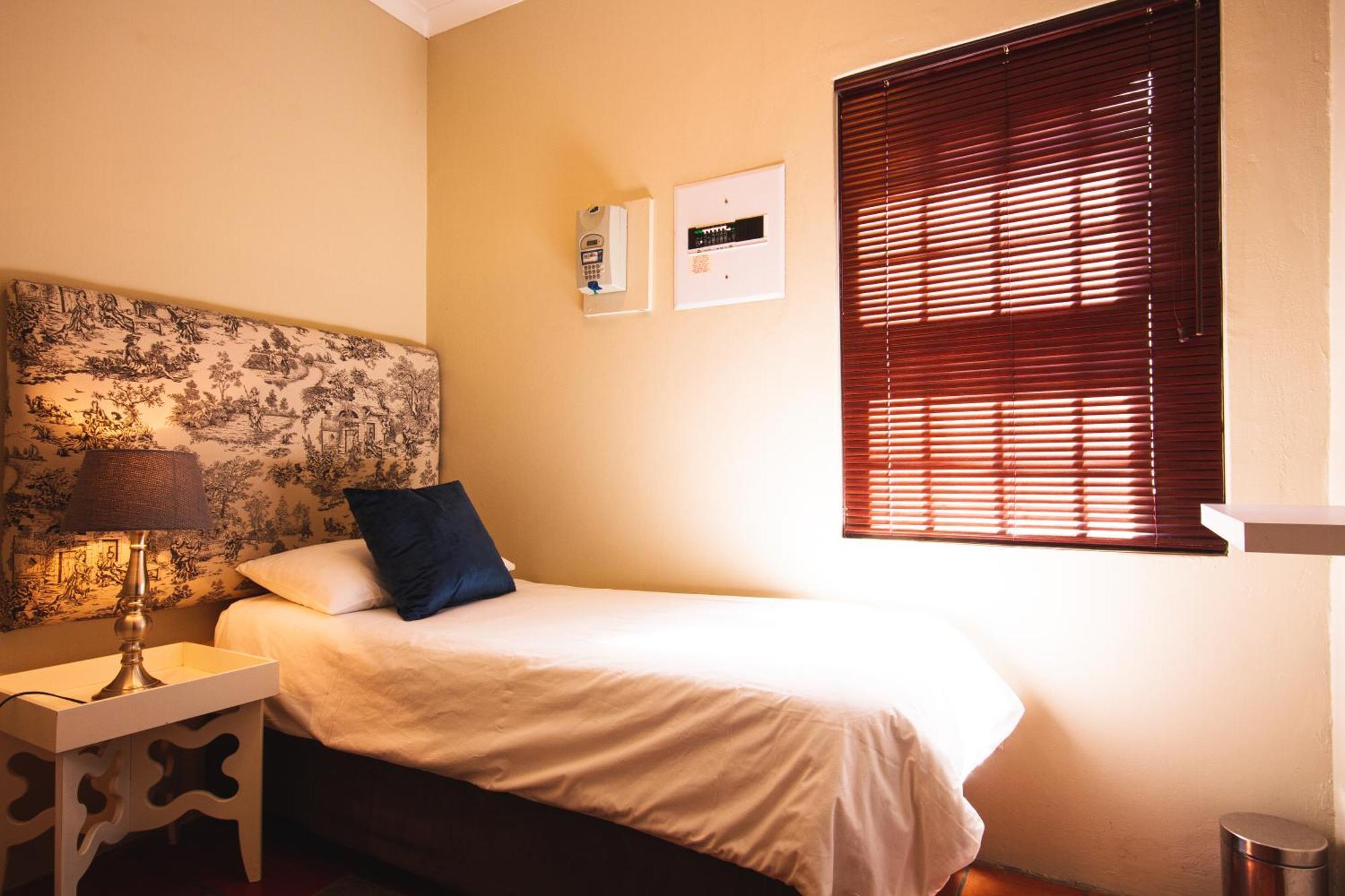 Villa Swellendam Self Catering Zimmer foto