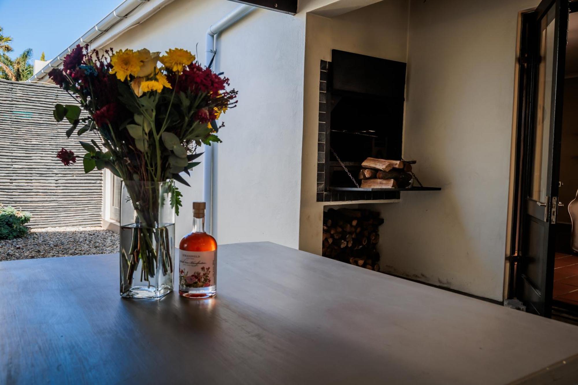 Villa Swellendam Self Catering Zimmer foto